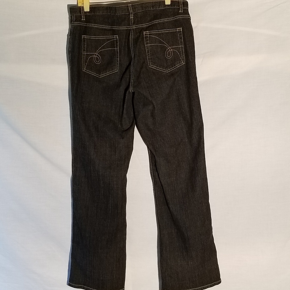 C.L.O.T.H.E.S. jeans - Picture 3 of 3